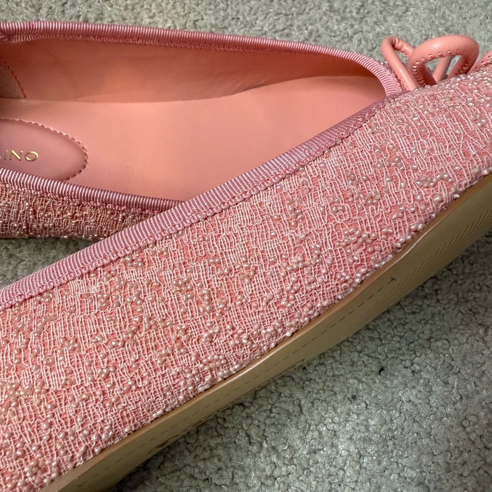 Bandolino Pink Flats with Bow Detail - Picture 7 of 7